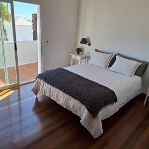 Сasa de vacaciones Casa Costa Volcan, Teguise (Lanzarote)