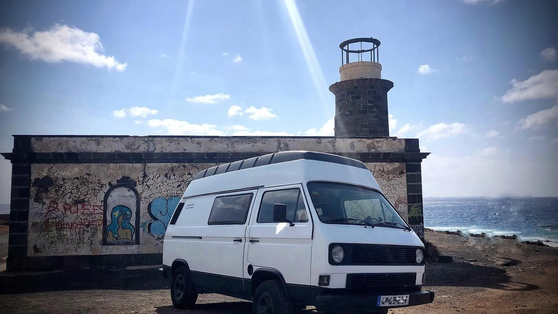 Furgoneta Camper Volkswagen White Villa Teguise  Spain
